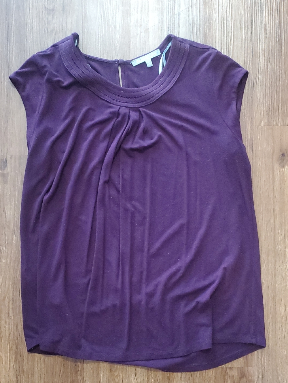 LAST CHANCE Daniel Rainn Women’s Cap-Sleeve Pleated Knit Top - Plum